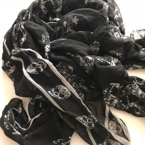 Skull Print Scarf
